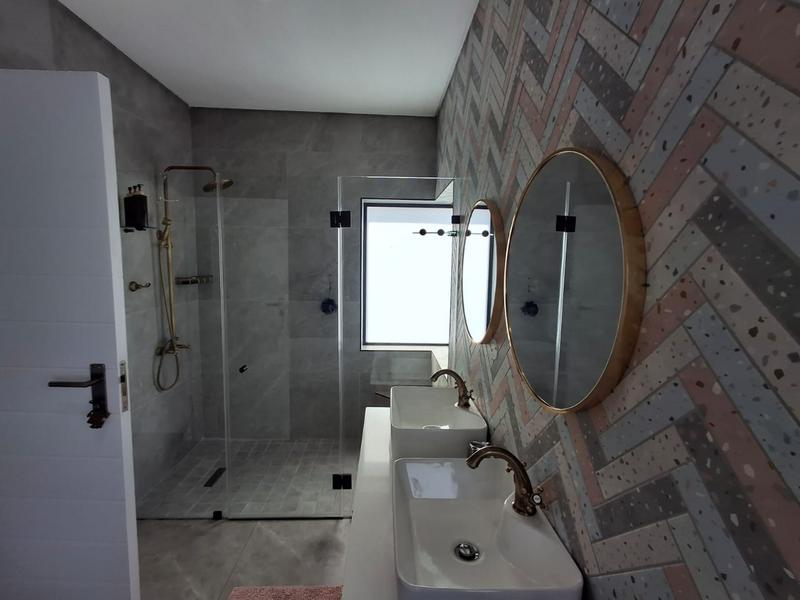 To Let 4 Bedroom Property for Rent in Aan de Wijnlanden Western Cape